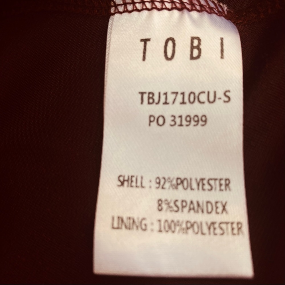 Tobi Burgundy Velvet Fitted Romper  Sz M - Picture 12 of 15